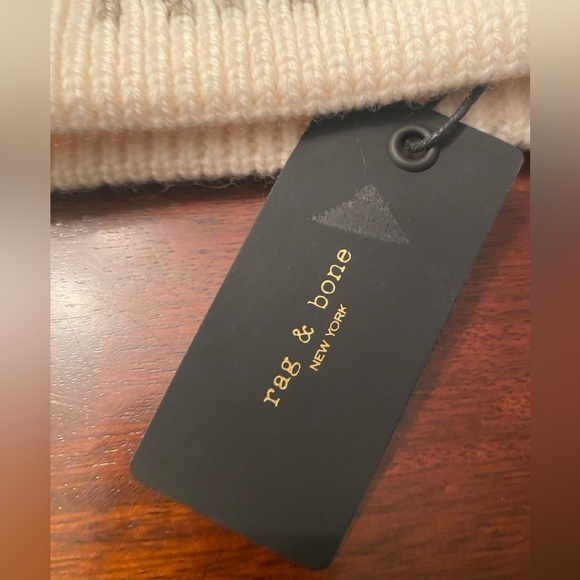 NWT rag & bone Women’s Margo Beanie Wool Winter Warm Gift Stocking Stuffer - Picture 8 of 9